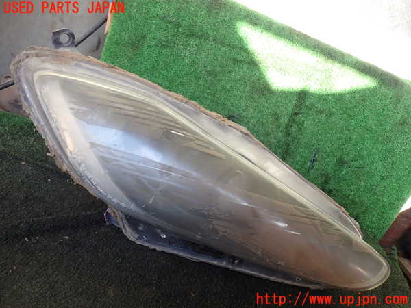 1UPJ-21491130]マセラティ・グラントゥーリズモ(MGT)右ヘッドライト HID ジャンク部品取り_m0001.jpg