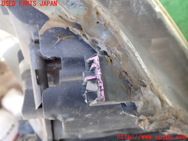 1UPJ-21491130]マセラティ・グラントゥーリズモ(MGT)右ヘッドライト HID ジャンク部品取り_m0004.jpg