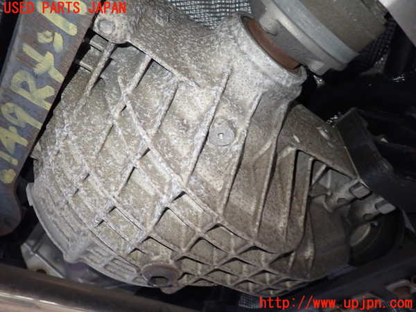 5UPJ-21494355]マセラティ・グラントゥーリズモ(MGT)リアデフ 中古_m0002.jpg