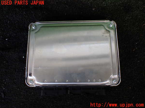 5UPJ-21496110]マセラティ・グラントゥーリズモ(MGT)エンジンコンピューター 中古_m0003.jpg