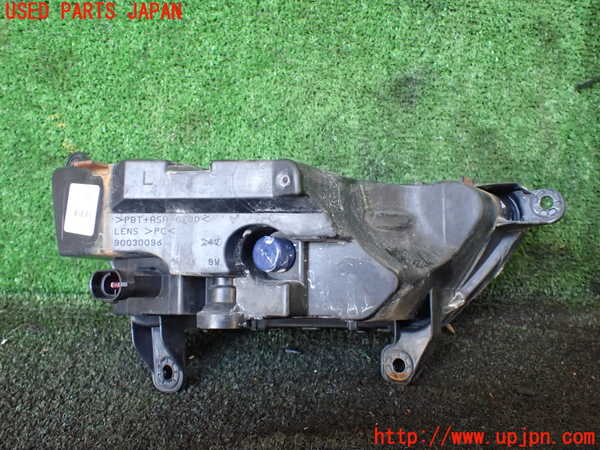 1UPJ-21501182]ポルシェ・マカン ターボ(95BCTL)左フォグ 中古_m0003.jpg