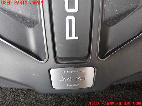 5UPJ-21502160]ポルシェ・マカン ターボ(95BCTL)エンジンアッパーカバー 中古_m0002.jpg