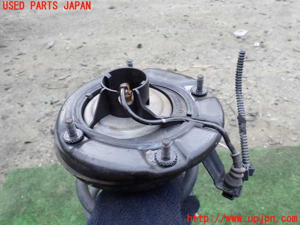 5UPJ-21505015]ポルシェ・マカン ターボ(95BCTL)右フロントストラット 中古_m0002.jpg