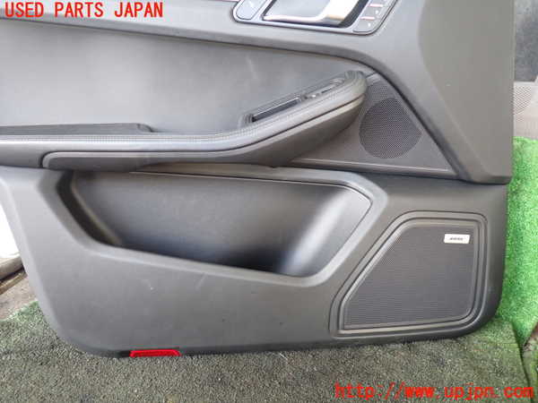 5UPJ-21501264]ポルシェ・マカン ターボ(95BCTL)左前ドア内張り 中古_m0003.jpg