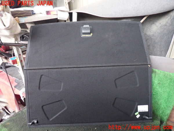 5UPJ-21507771]ポルシェ・マカン ターボ(95BCTL)ラゲッジトレイ1 中古_m0002.jpg