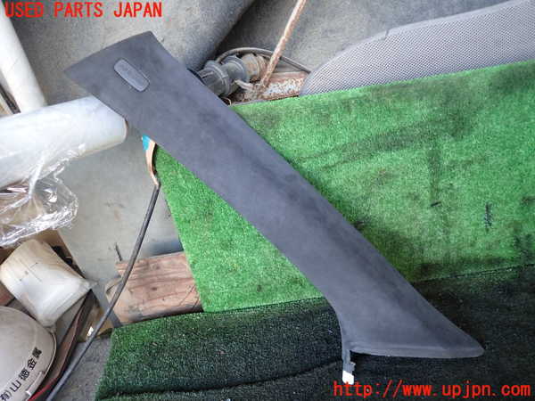 1UPJ-21507660]ポルシェ・マカン ターボ(95BCTL)左フロントピラートリム 中古_m0001.jpg