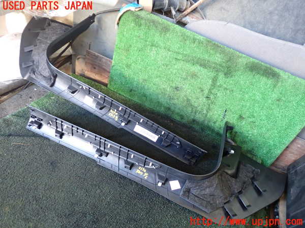 5UPJ-21507740]ポルシェ・マカン ターボ(95BCTL)スカッフプレート 中古_m0003.jpg