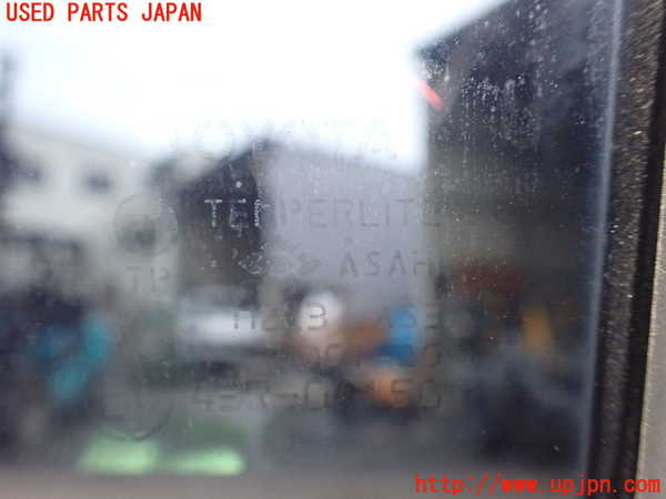 5UPJ-21511290]ハイラックスサーフ(RZN185W)右後ドア ASAHI M2L3 中古_m0005.jpg