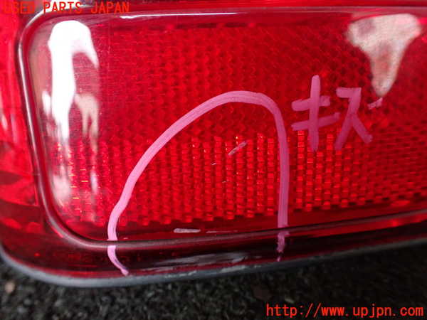 5UPJ-21511536]ハイラックスサーフ(RZN185W)左テールランプ 中古_m0003.jpg