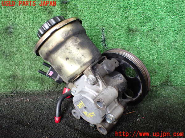 5UPJ-21514250]ハイラックスサーフ(RZN185W)パワステポンプ 中古_m0002.jpg