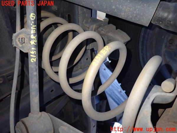 5UPJ-21515105]ハイラックスサーフ(RZN185W)左リアスプリング 中古_m0001.jpg