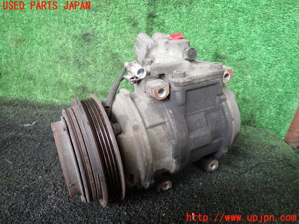 5UPJ-21516025]ハイラックスサーフ(RZN185W)エアコンコンプレッサー 中古_m0001.jpg