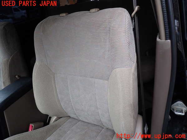 1UPJ-21517065]ハイラックスサーフ(RZN185W)助手席シート 中古_m0002.jpg