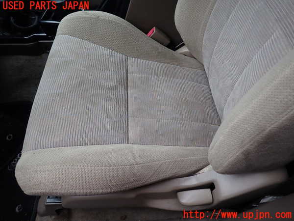 1UPJ-21517065]ハイラックスサーフ(RZN185W)助手席シート 中古_m0003.jpg