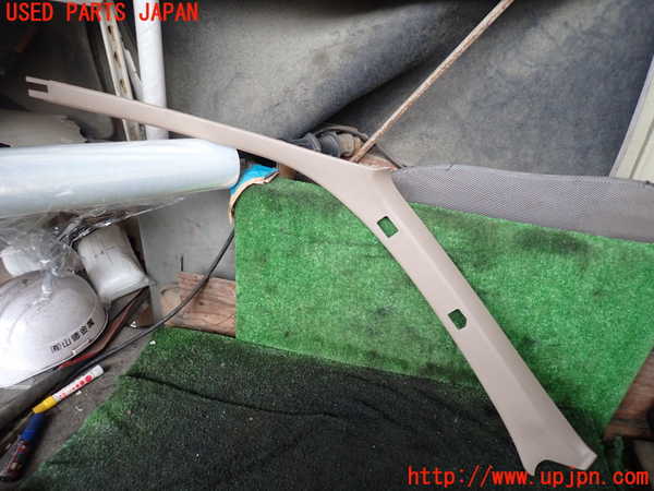 5UPJ-21517660]ハイラックスサーフ(RZN185W)左フロントピラートリム 中古_m0001.jpg