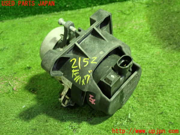 5UPJ-21521182]アバルト・595(312141)左フォグ 中古_m0003.jpg