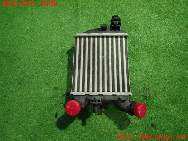 5UPJ-21522451]アバルト・595(312141)インタークーラー1 (右側) 中古_m0003.jpg