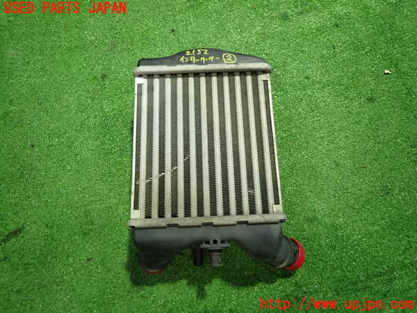 5UPJ-21522452]アバルト・595(312141)インタークーラー2 (左側) 中古_m0001.jpg