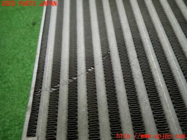 5UPJ-21522452]アバルト・595(312141)インタークーラー2 (左側) 中古_m0002.jpg