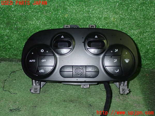 5UPJ-21526066]アバルト・595(312141)エアコンスイッチ1 中古_m0001.jpg