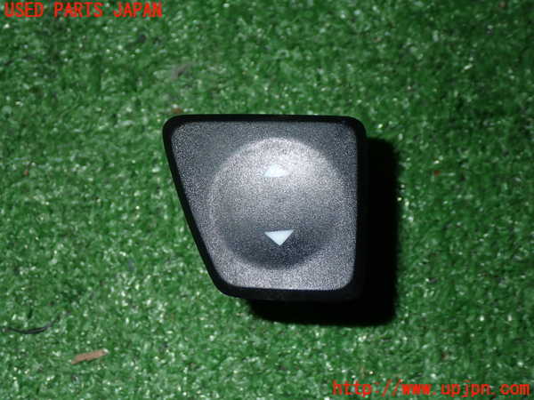 5UPJ-21526245]アバルト・595(312141)左パワーウィンドウスイッチ 中古_m0001.jpg