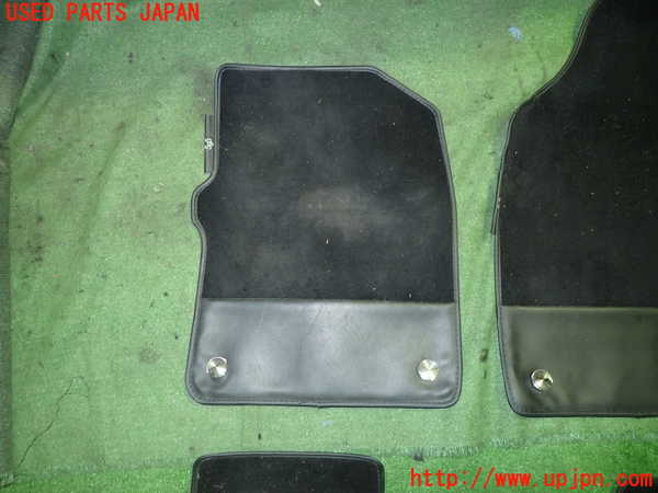 5UPJ-21527800]アバルト・595(312141)フロアマット 中古_m0003.jpg