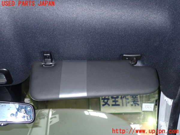 5UPJ-21527625]アバルト・595(312141)室内サンバイザー右側 中古_m0002.jpg