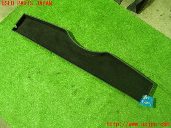 5UPJ-21527761]アバルト・595(312141)トノカバー1 中古_m0002.jpg