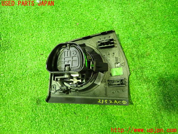 5UPJ-21527526]アバルト・595(312141)エアコン吹き出し口1 (右) 中古_m0002.jpg