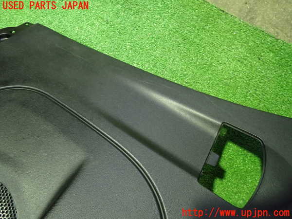 5UPJ-21527680]アバルト・595(312141)左リアピラートリム 中古_m0004.jpg