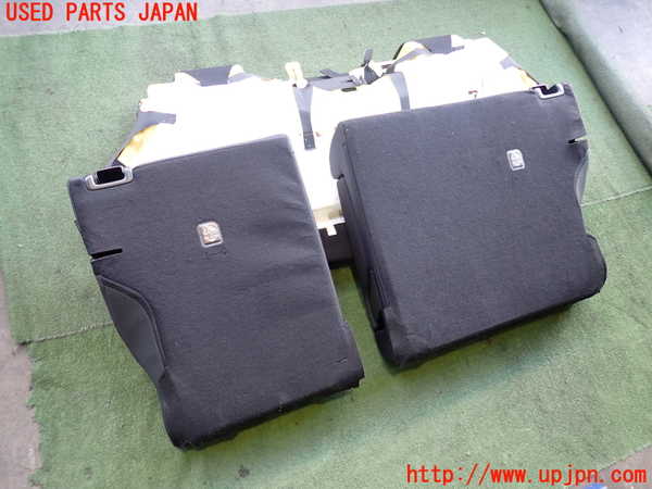 2UPJ-21537385]カローラ クロス ハイブリッド(ZVG11)リアシート 中古_m0005.jpg