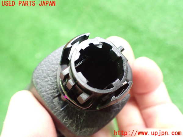 2UPJ-21537570]カローラ クロス ハイブリッド(ZVG11)シフトノブ 中古_m0004.jpg