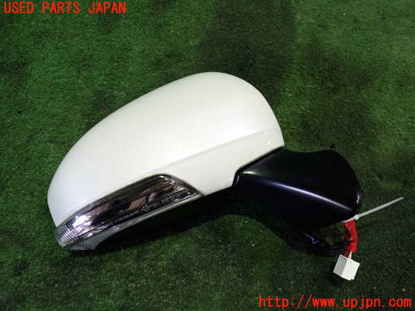 2UPJ-21541210]プリウスα(ZVW41W)右ドアミラー 中古_m0001.jpg