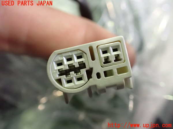 2UPJ-21541210]プリウスα(ZVW41W)右ドアミラー 中古_m0004.jpg