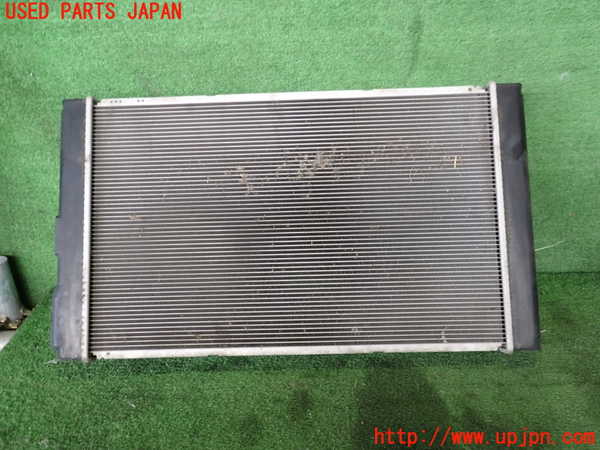 2UPJ-21542321]プリウスα(ZVW41W)ラジエーター1 中古_m0001.jpg
