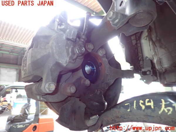 2UPJ-21544290]プリウスα(ZVW41W)右フロントナックルハブ 中古_m0001.jpg