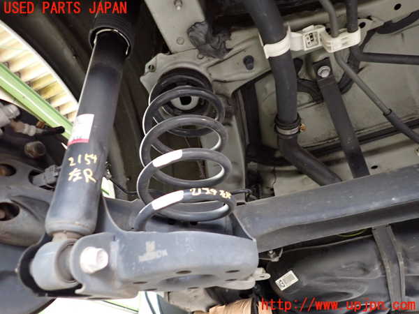 2UPJ-21545105]プリウスα(ZVW41W)左リアスプリング 中古_m0001.jpg