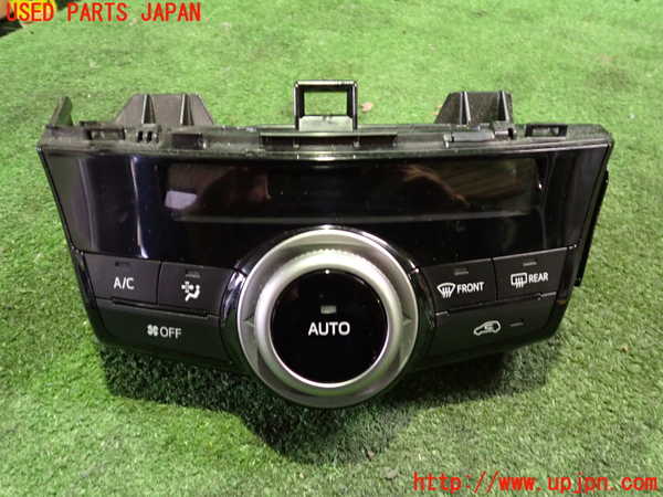 2UPJ-21546066]プリウスα(ZVW41W)エアコンスイッチ1 中古_m0001.jpg