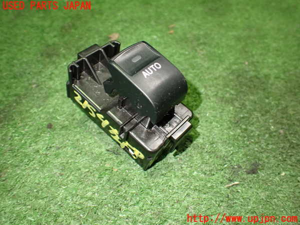 2UPJ-21546245]プリウスα(ZVW41W)左前パワーウィンドウスイッチ 中古_m0001.jpg