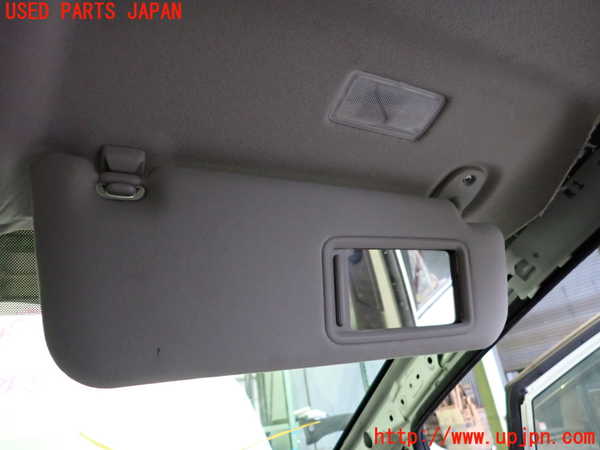 2UPJ-21547625]プリウスα(ZVW41W)室内サンバイザー右側 中古_m0003.jpg