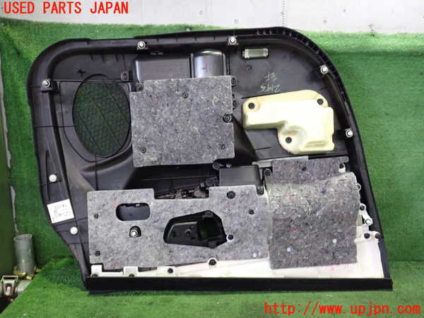 2UPJ-21541234]プリウスα(ZVW41W)右前ドア内張り 中古_m0003.jpg