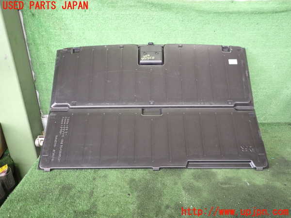 2UPJ-21547771]プリウスα(ZVW41W)ラゲッジトレイ1 中古_m0002.jpg