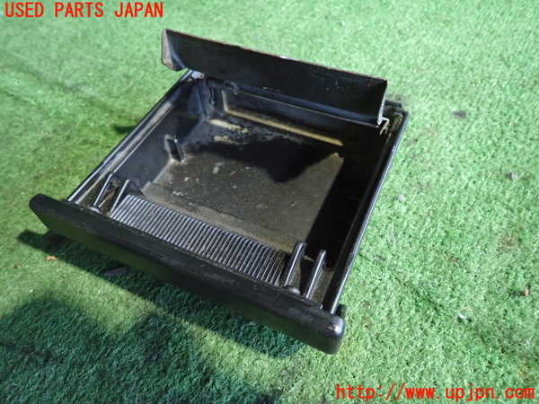 2UPJ-21567821]スープラ(GA70H)灰皿1 中古_m0001.jpg