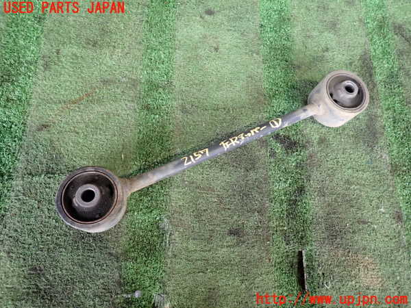 2UPJ-21575156]ハイラックスサーフ(TRN215W)左リアアッパーアーム1 中古_m0001.jpg