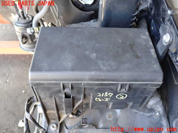 2UPJ-21576742]ハイラックスサーフ(TRN215W)ヒューズボックス2 中古_m0001.jpg