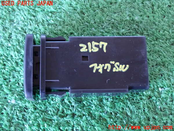 2UPJ-21576295]ハイラックスサーフ(TRN215W)フォグスイッチ 中古_m0002.jpg