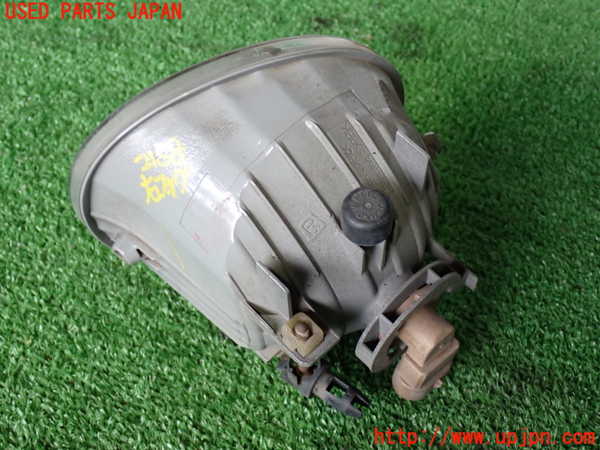 2UPJ-21581180]ハイラックスサーフ(TRN215W)右フォグ 中古_m0002.jpg