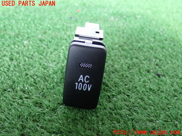 2UPJ-21586308]ハイラックスサーフ(TRN215W)スイッチ3 (AC100V) 中古_m0001.jpg