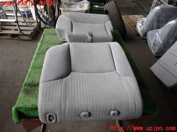 2UPJ-21587435]ハイラックスサーフ(TRN215W)左リアシート 中古_m0002.jpg