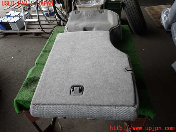 2UPJ-21587435]ハイラックスサーフ(TRN215W)左リアシート 中古_m0004.jpg